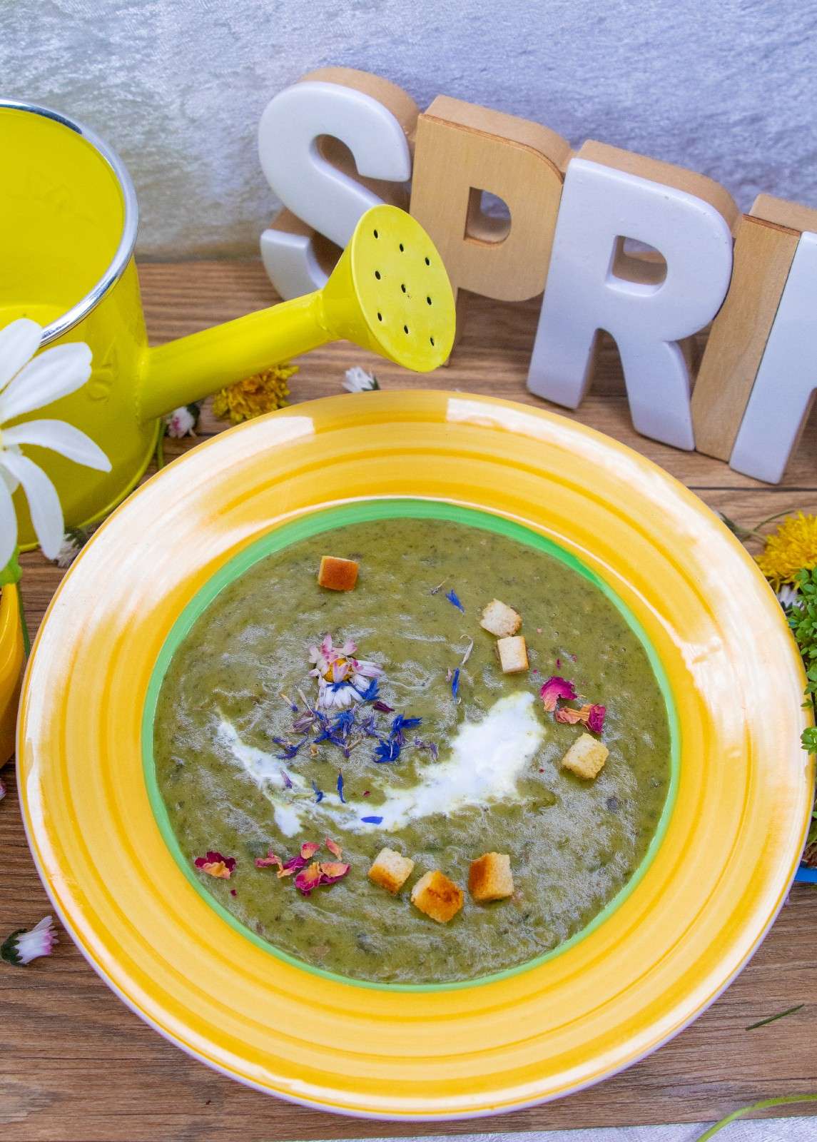 9-Kräuter-Suppe (Gründonnerstagssuppe)